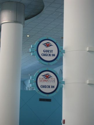 First-time Guest & Castaway Club Check-in