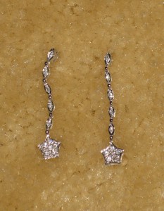 Diversa diamond earrings from St. Thomas