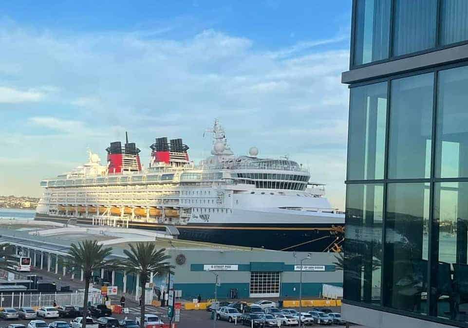 Guide to Disney Cruise WiFi